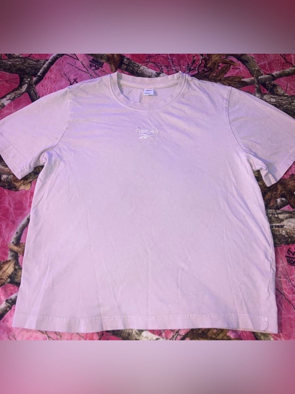 Reebok Light Pink/purple Crewneck Short Sleeve Tee